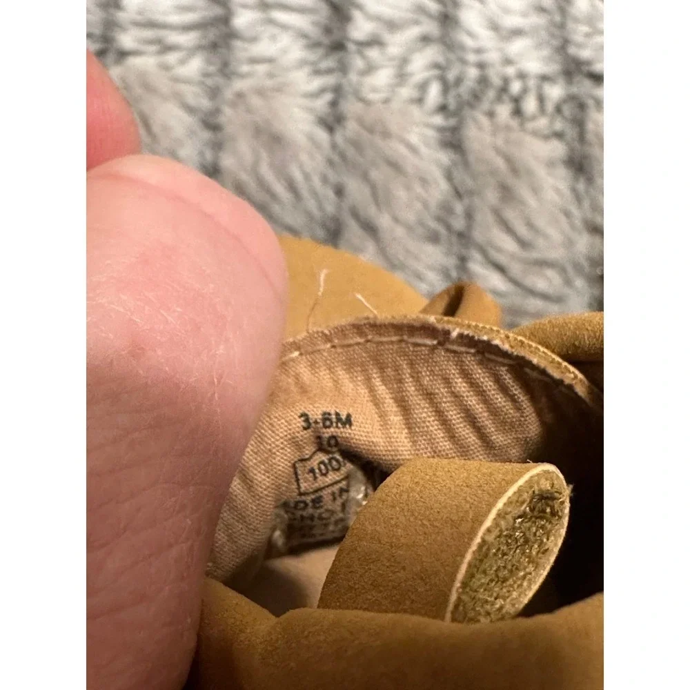NWOT Old Navy Tan Moccasins  Infants size 3-6 months